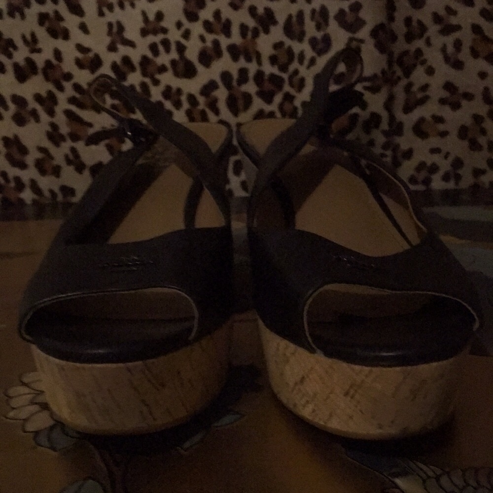Ladies used shoes